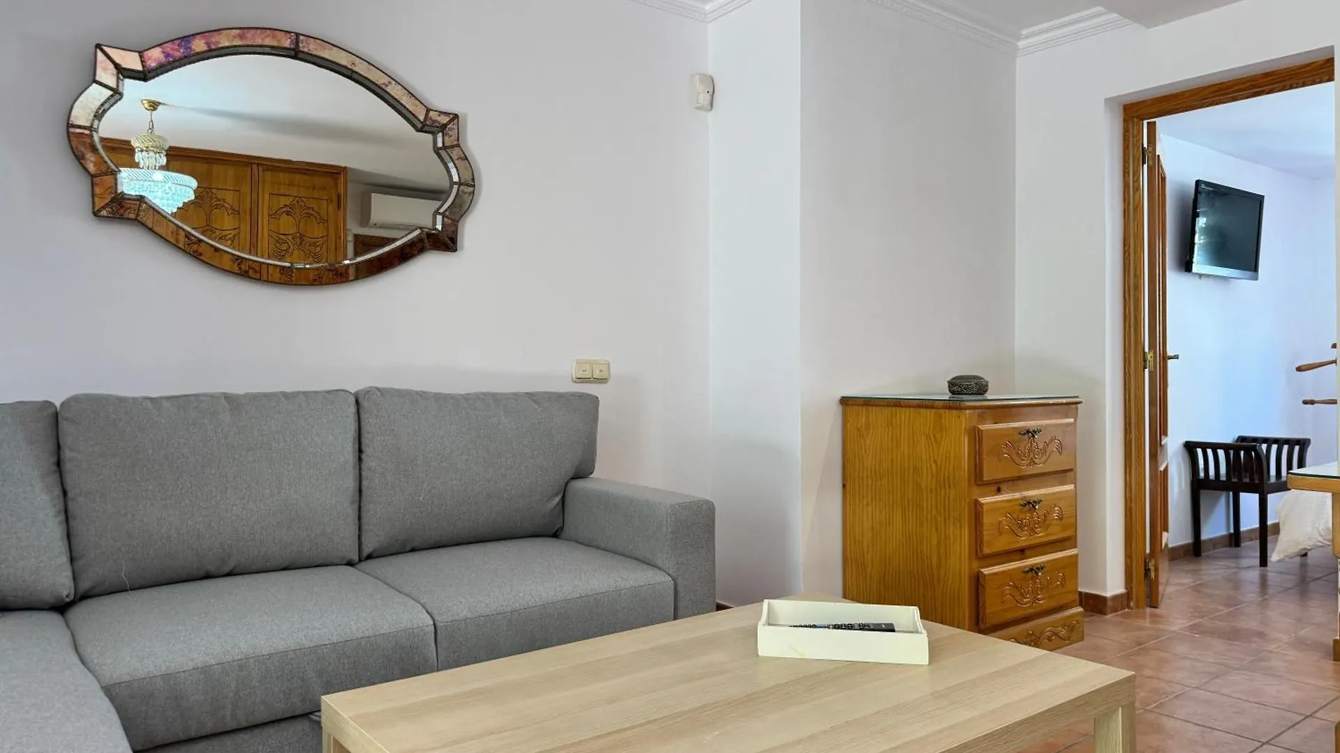 Three Gems Marbella Center - Eaw Homes 0*,